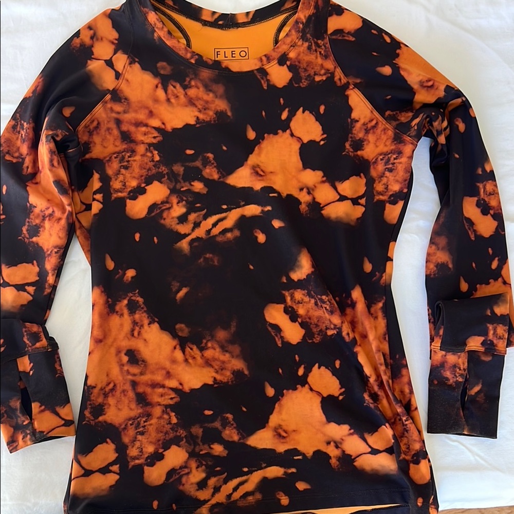 FLEO Women's Orange and Black Tie-Dye Top